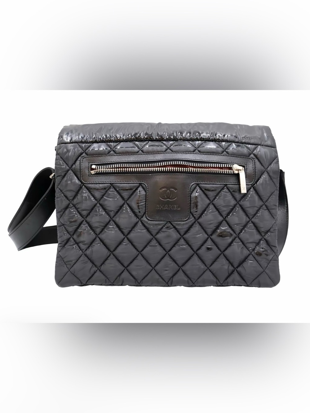 CHANEL Black Quilted Patent Coco Coccoon Messenger Crossbody Bag